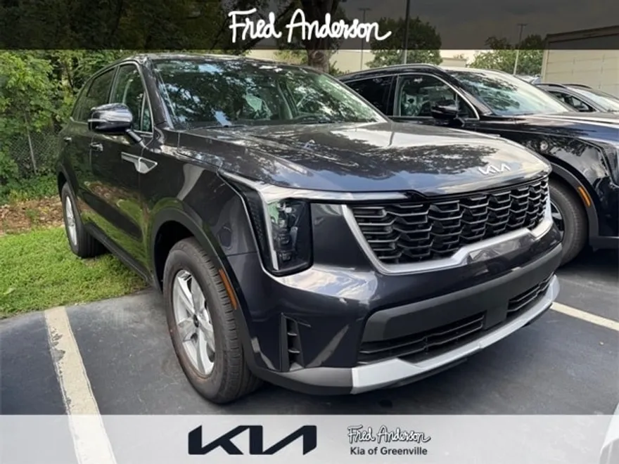 2026 Kia Sorento LX photo 1