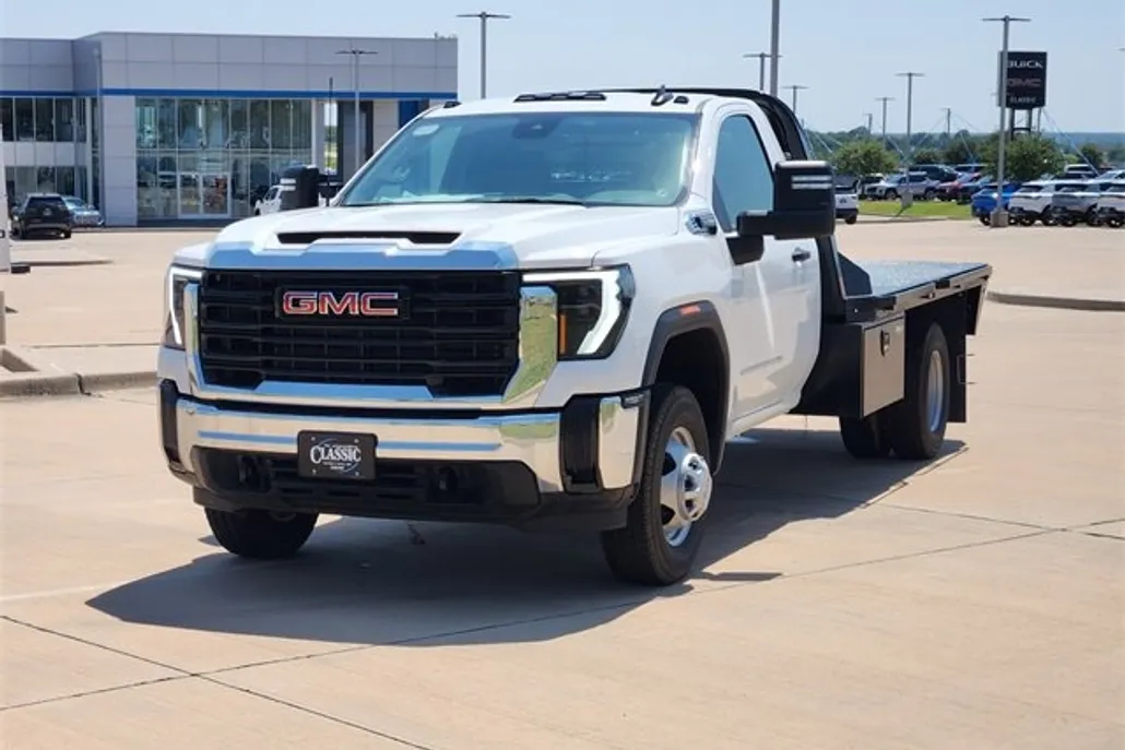 2024 Gmc Sierra 3500 HD Pro photo 1