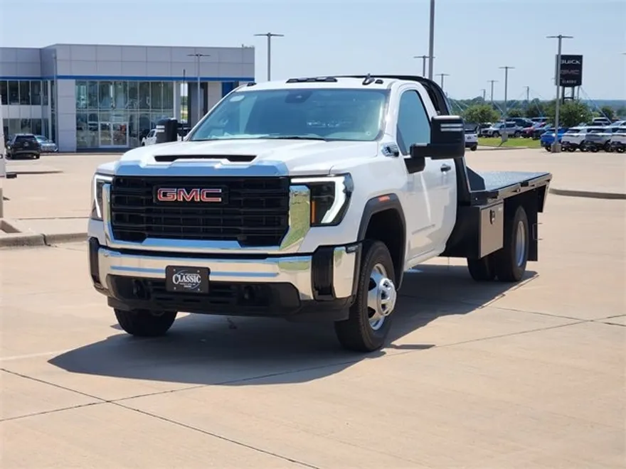 2024 Gmc Sierra 3500 HD Pro photo 1