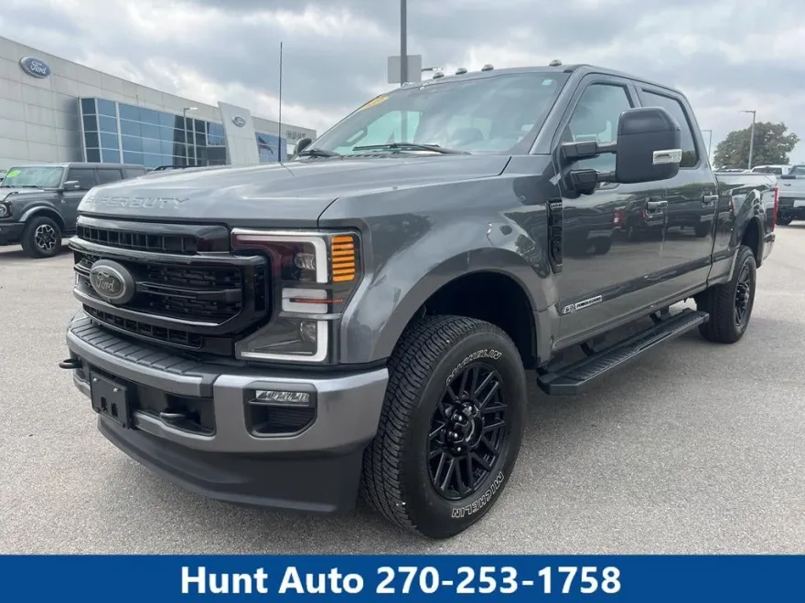 2022 Ford F-250 Lariat photo 1