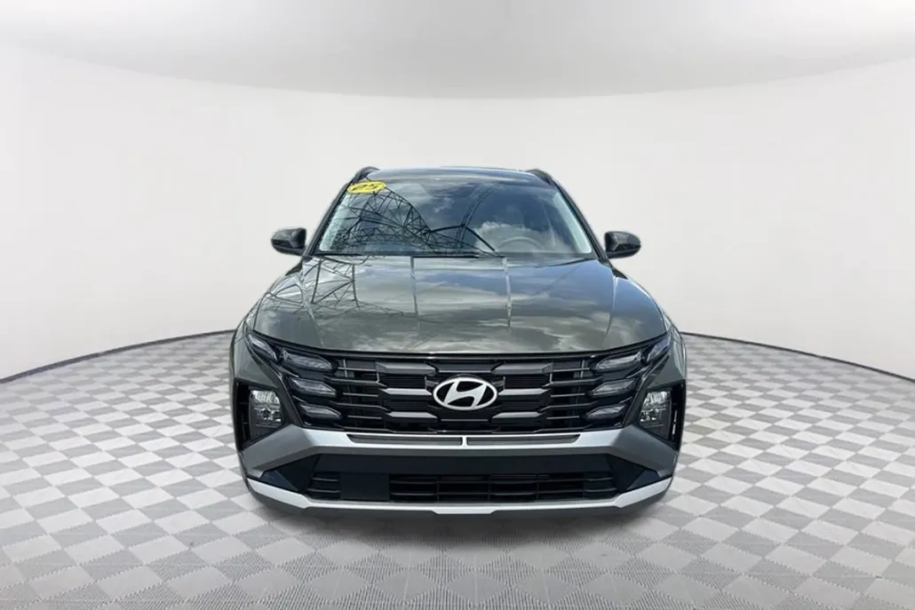 2025 Hyundai Tucson SEL photo 1