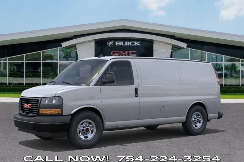 2025 Gmc Savana Cargo 2500 photo 1