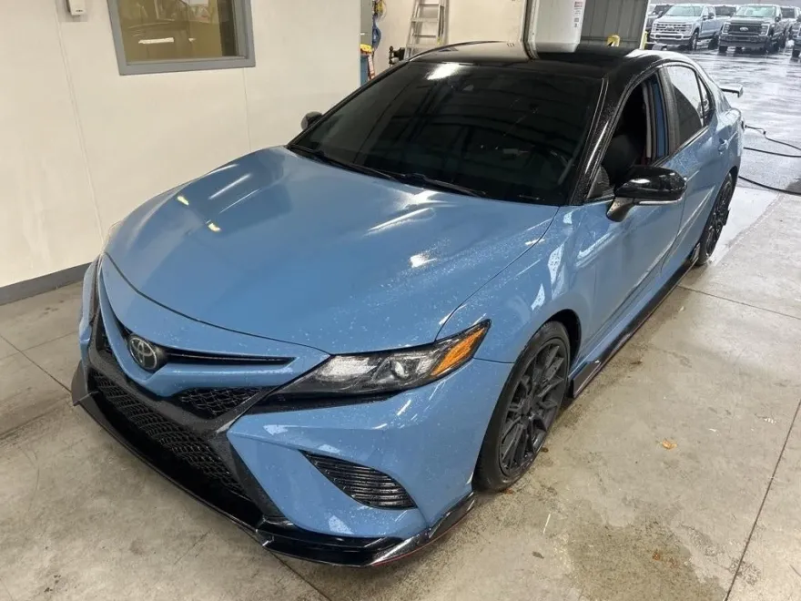 2022 Toyota Camry TRD V6 photo 1