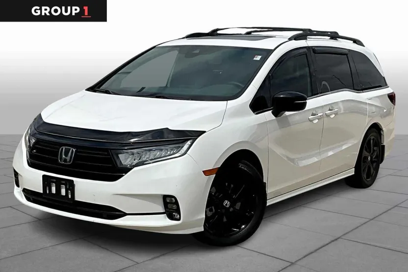 2024 Honda Odyssey Sport photo 1