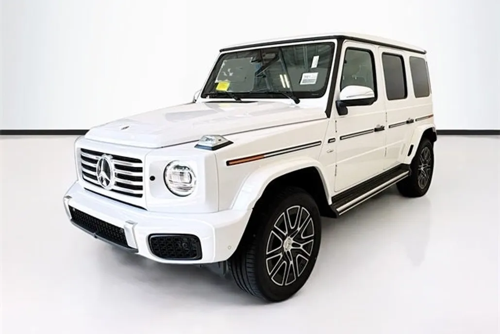 2025 Mercedes Benz G photo 1