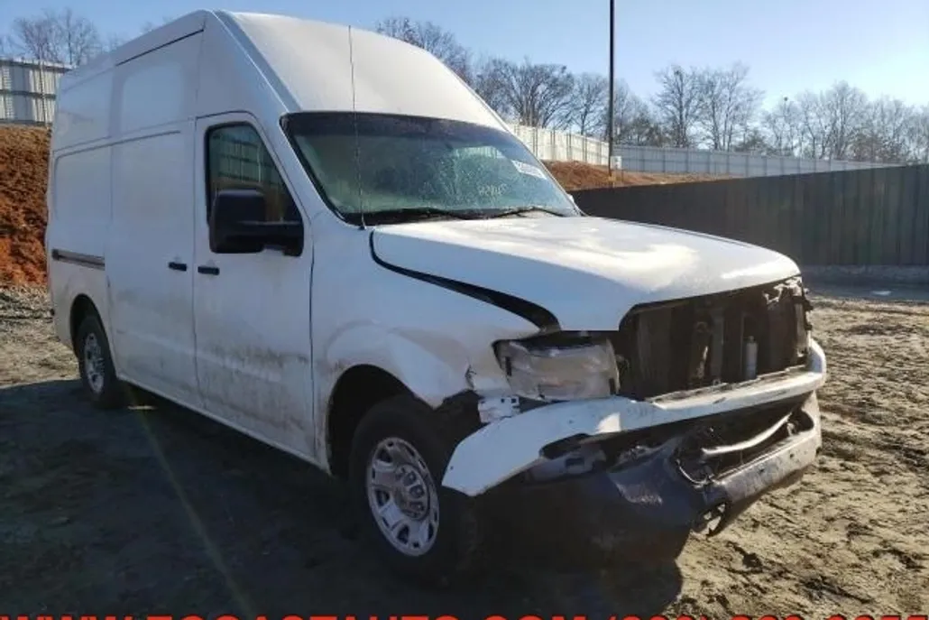 2016 Nissan NV photo 1
