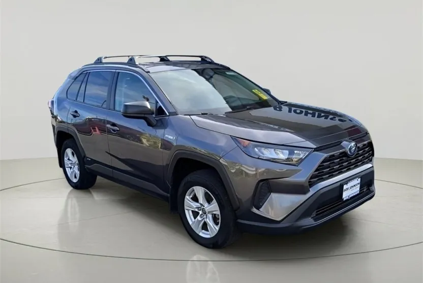 2021 Toyota RAV4 Hybrid LE photo 1