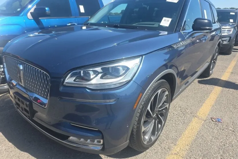 2020 Lincoln Aviator Reserve photo 1