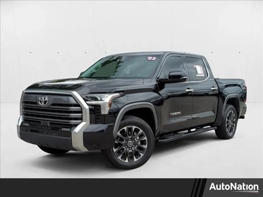 2023 Toyota Tundra Limited CrewMax photo 1