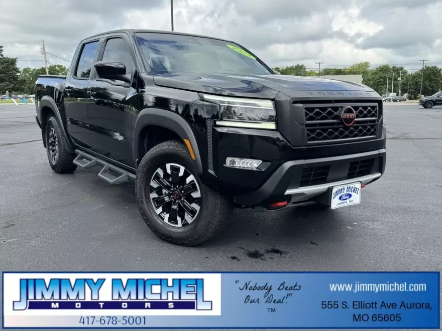 2023 Nissan Frontier PRO-4X photo 1