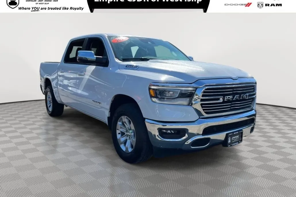 2023 Ram 1500 Laramie photo 1