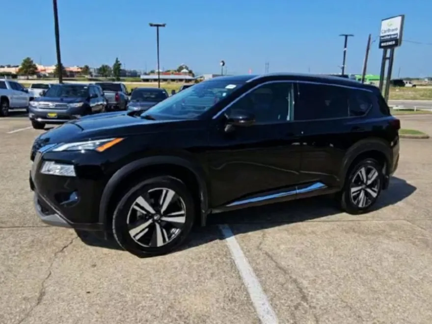 2021 Nissan Rogue SL photo 1