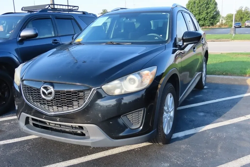 2014 Mazda CX-5 Sport photo 1