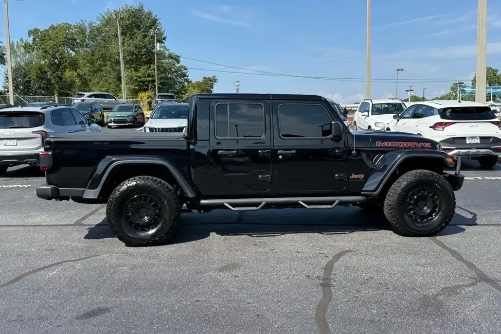 2021 Jeep Gladiator Mojave photo 1