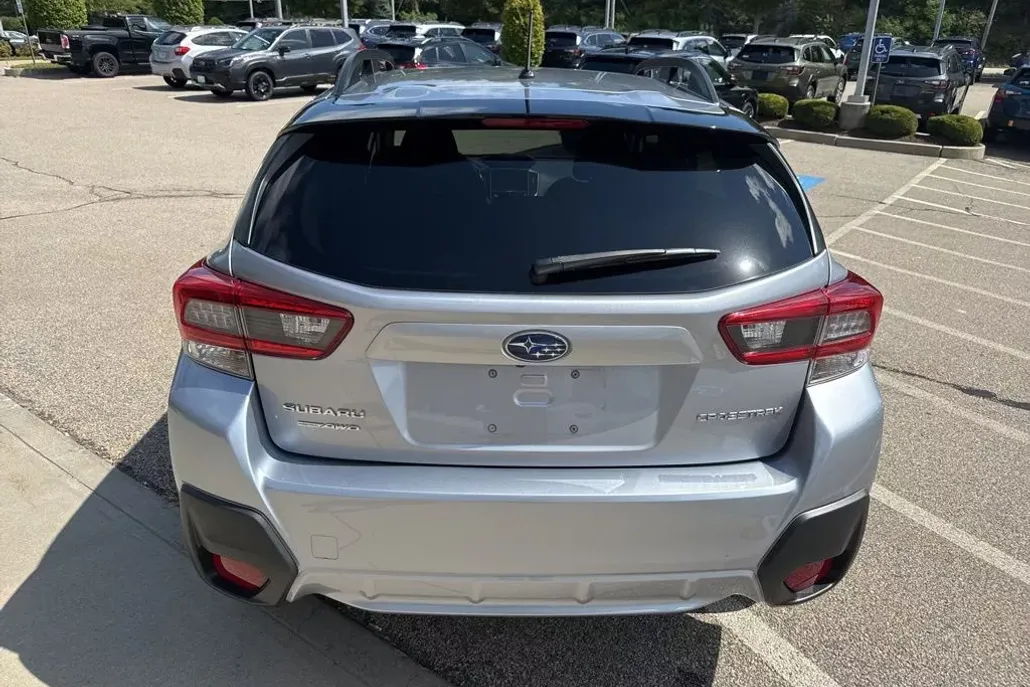 2023 Subaru Crosstrek Base photo 1