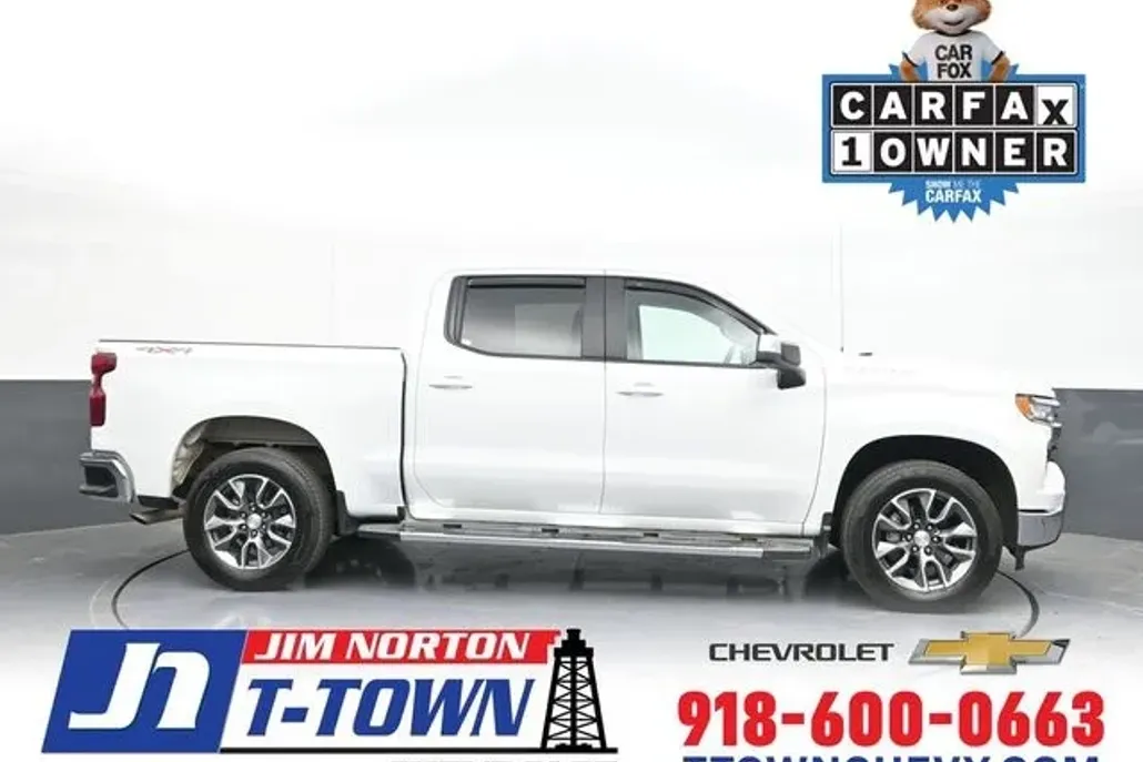 2024 Chevrolet Silverado 1500 LT photo 1