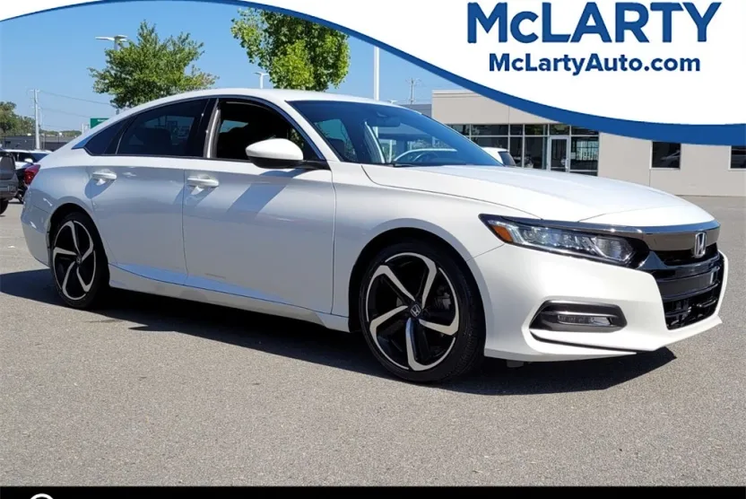2019 Honda Accord Sport photo 1