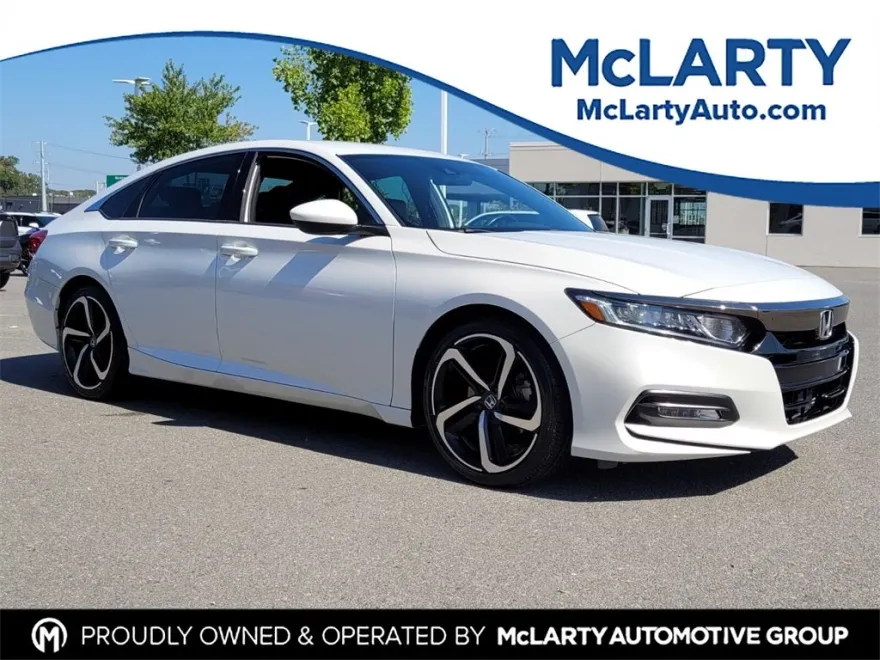 2019 Honda Accord Sport photo 1
