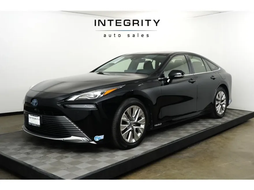 2021 Toyota Mirai XLE photo 1