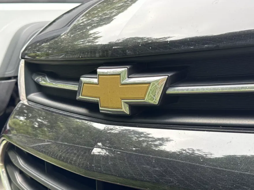2020 Chevrolet Trax LT photo 1