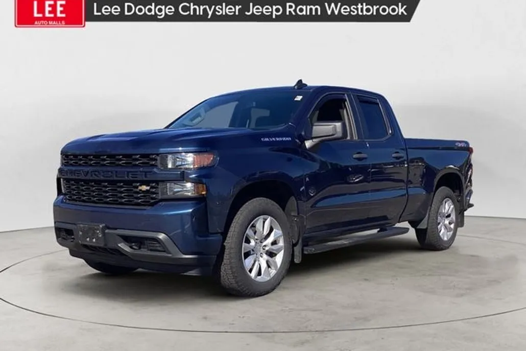 2022 Chevrolet Silverado 1500 Custom photo 1