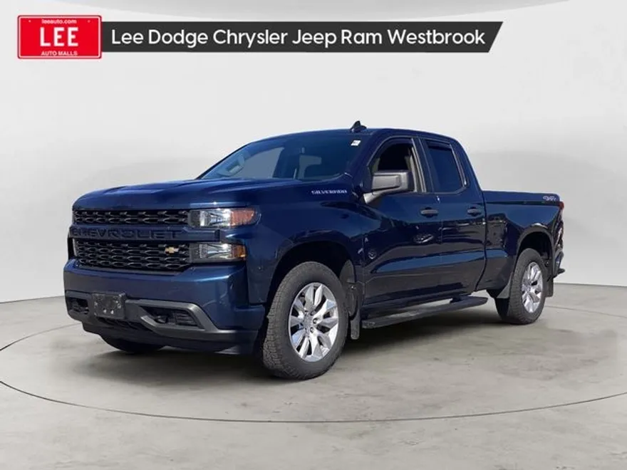 2022 Chevrolet Silverado 1500 Custom photo 1