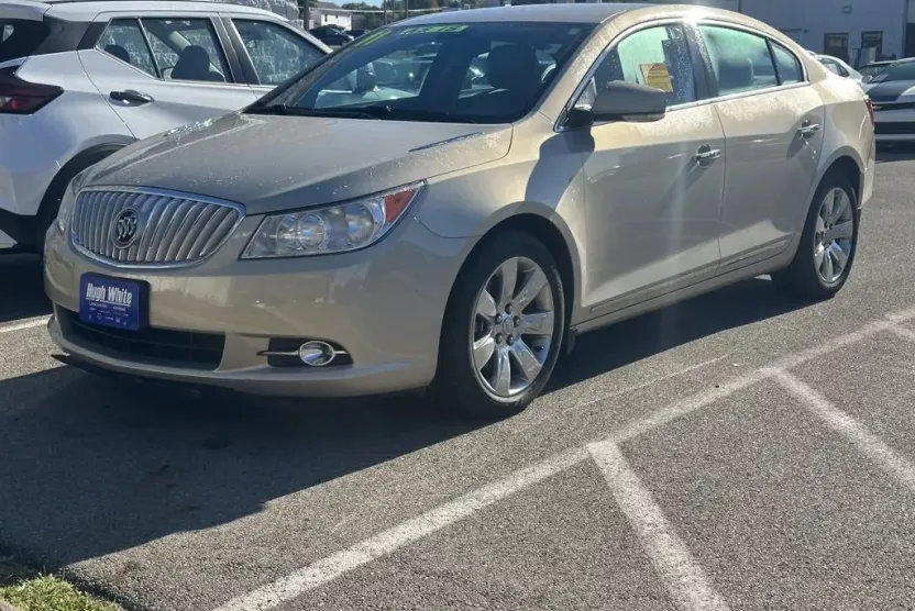 2011 Buick LaCrosse CXL photo 1