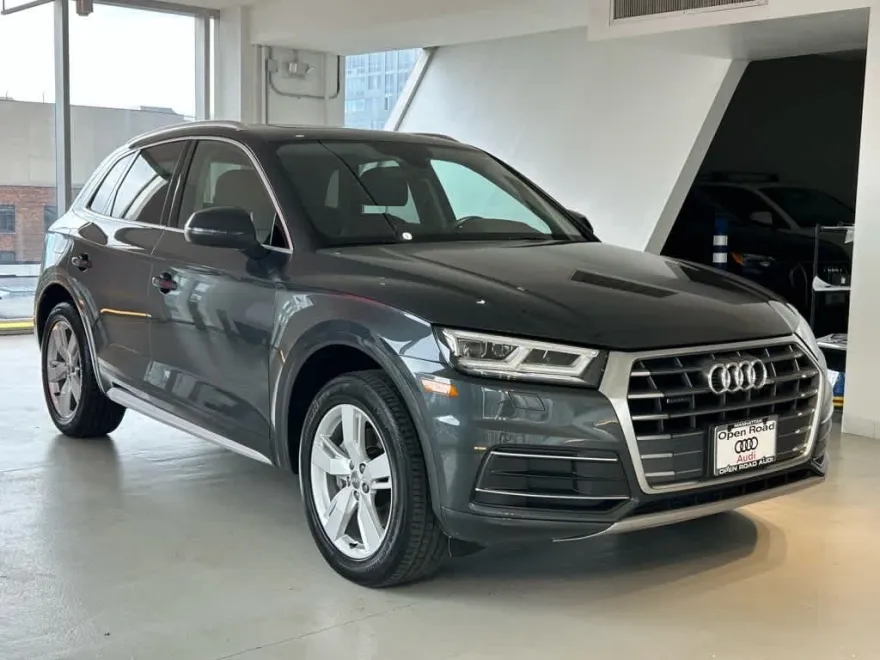 2018 Audi Q5 TFSI Premium Plus photo 1
