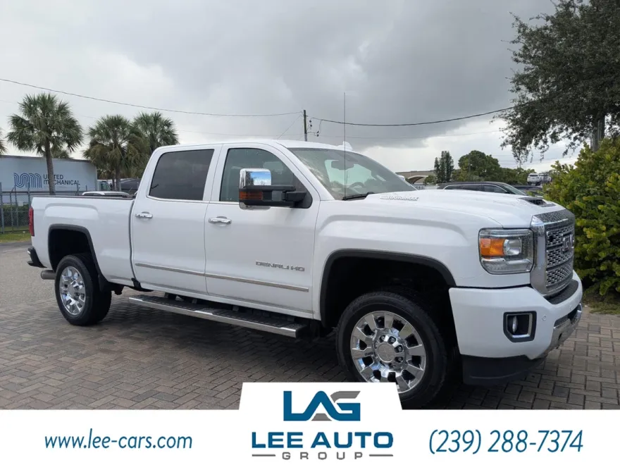 2019 Gmc Sierra HD Denali photo 1