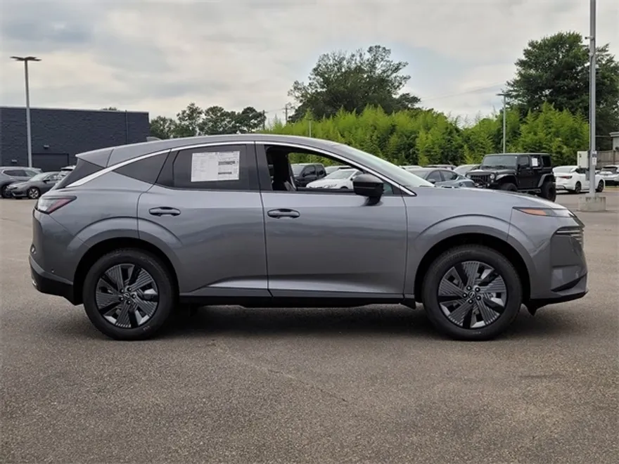 2025 Nissan Murano SL photo 1