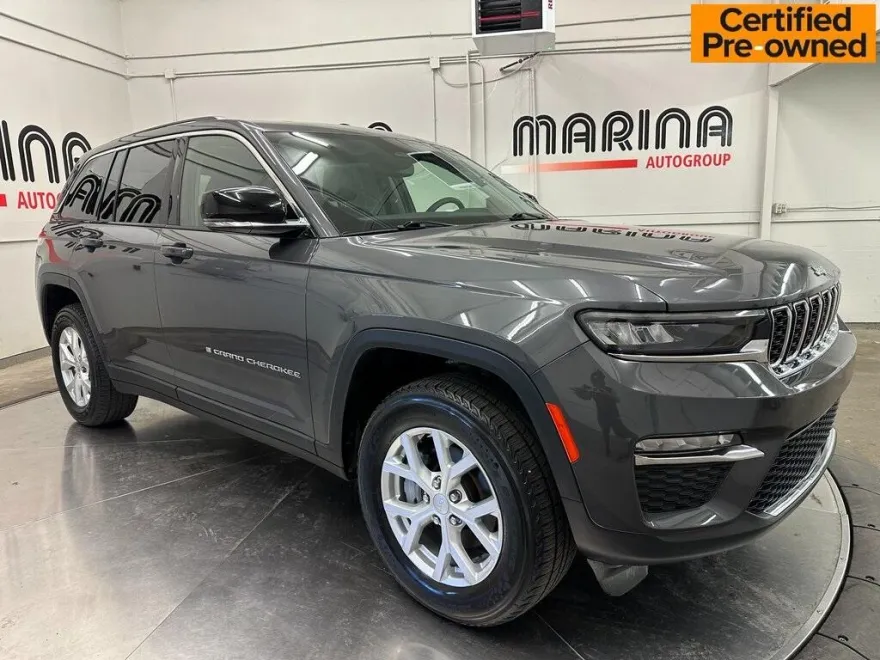 2023 Jeep Grand Cherokee Limited photo 1