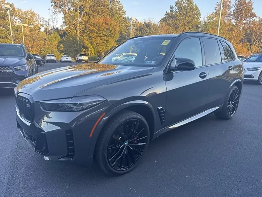 2025 Bmw X5 M60i photo 1