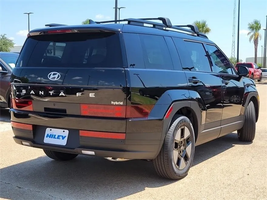 2026 Hyundai Santa Fe SEL photo 1
