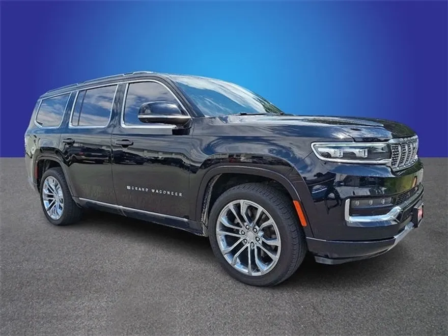 2022 Jeep Grand Wagoneer II photo 1