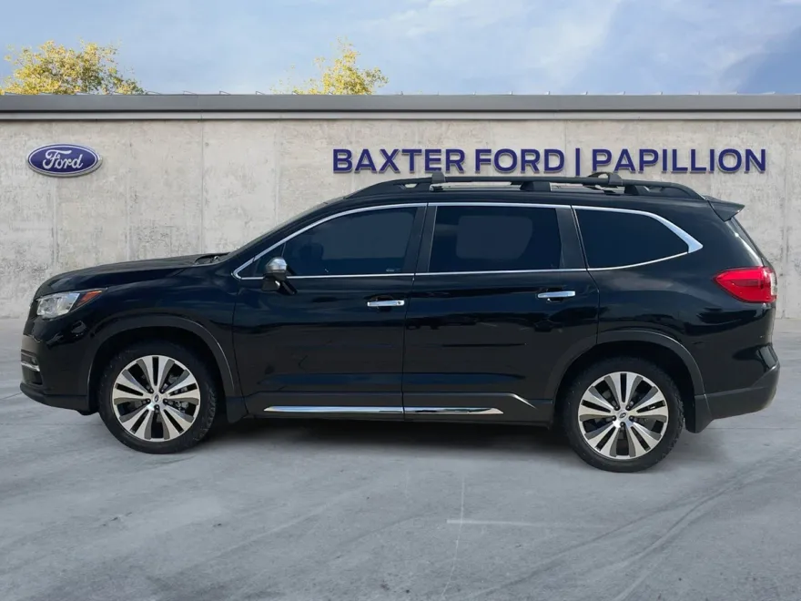2022 Subaru Ascent Touring photo 1
