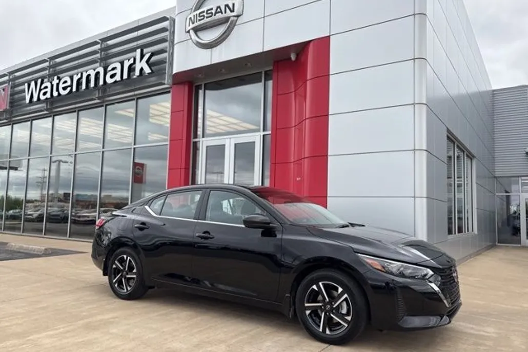 2025 Nissan Sentra SV photo 1