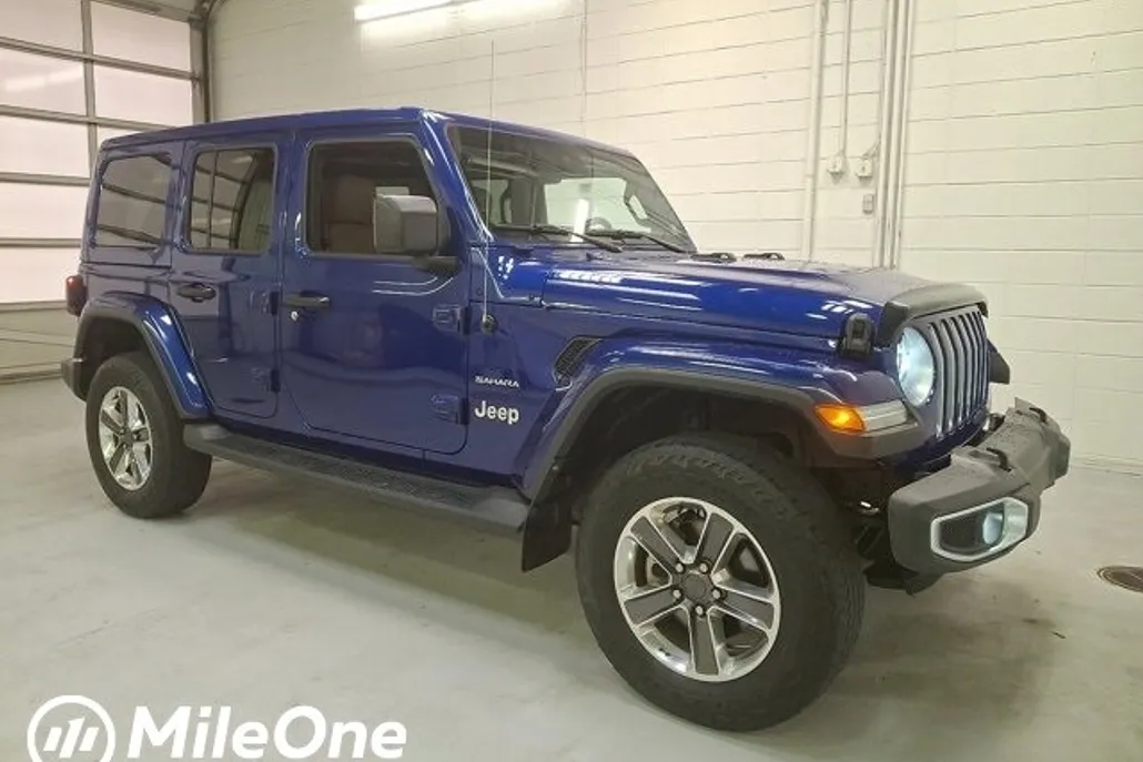 2020 Jeep Wrangler Unlimited Sahara photo 1