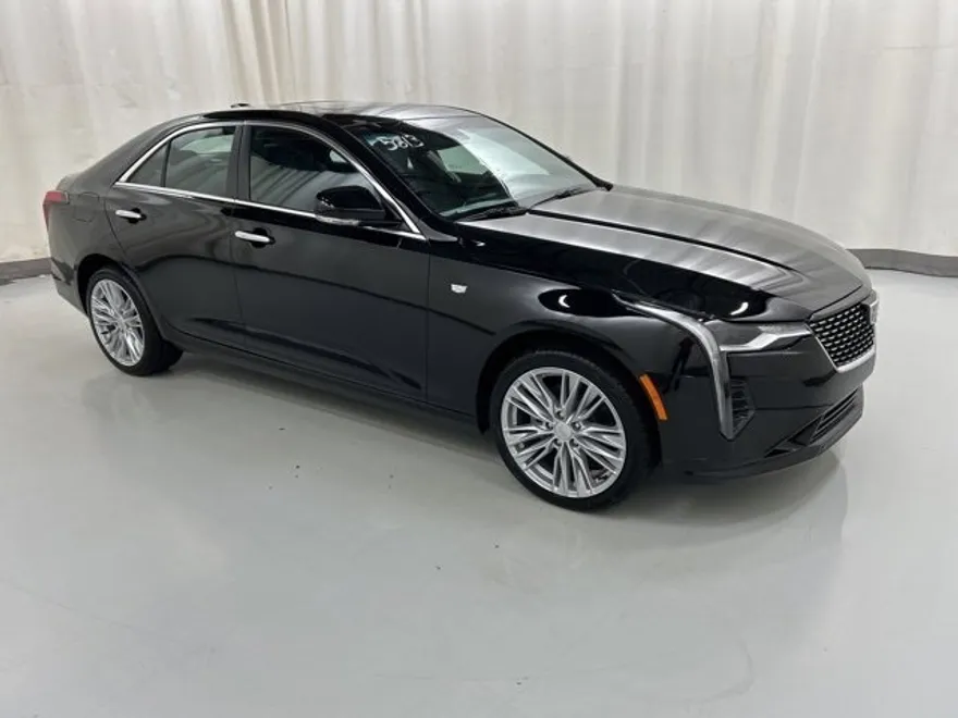 2025 Cadillac CT4 Premium Luxury photo 1