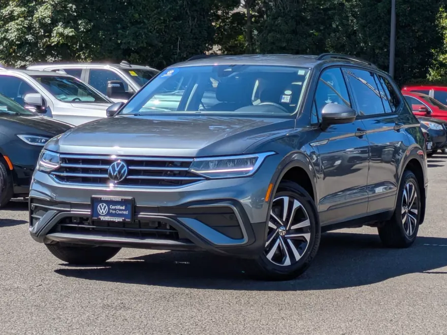 2024 Volkswagen Tiguan S photo 1