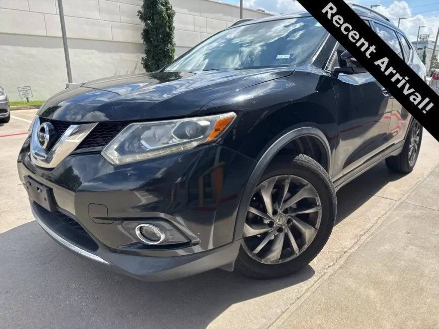 2015 Nissan Rogue SL photo 1