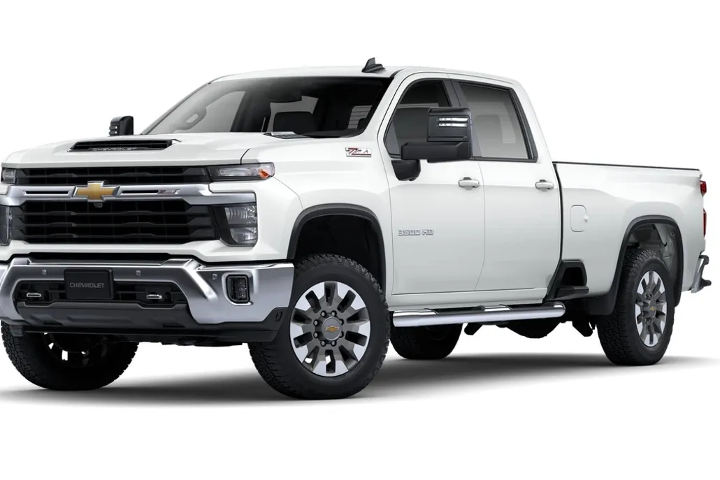 2025 Chevrolet Silverado 3500HD LT photo 1