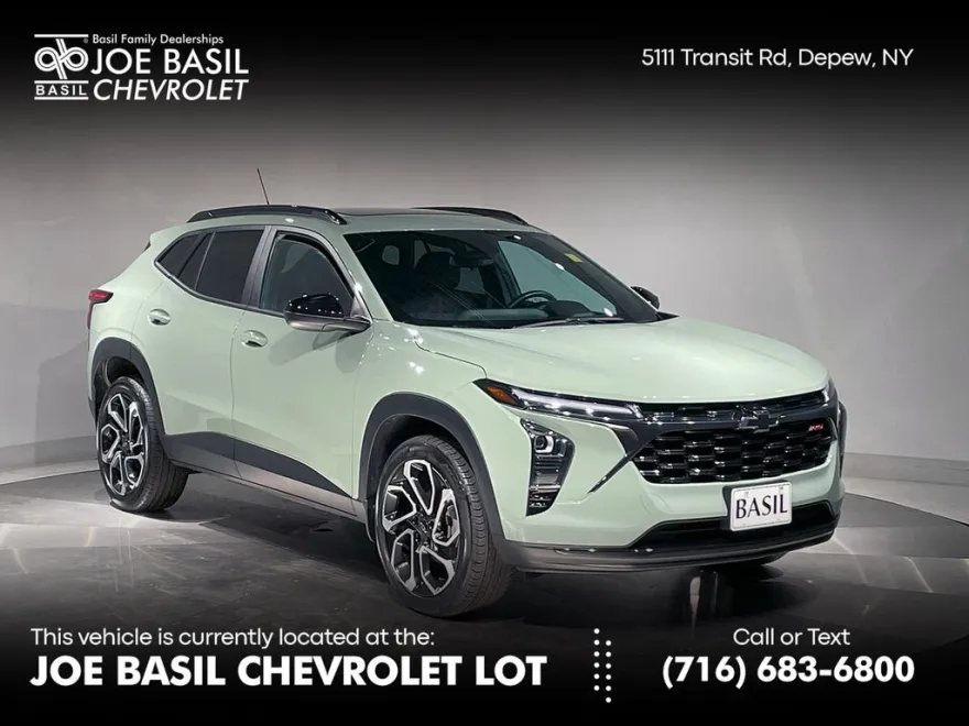 2024 Chevrolet Trax photo 1