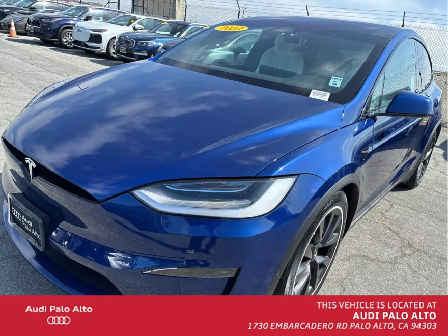 2023 Tesla Model X Standard Range photo 1