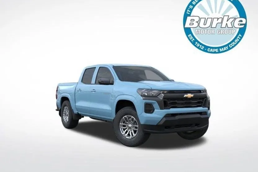 2026 Chevrolet Colorado LT photo 1