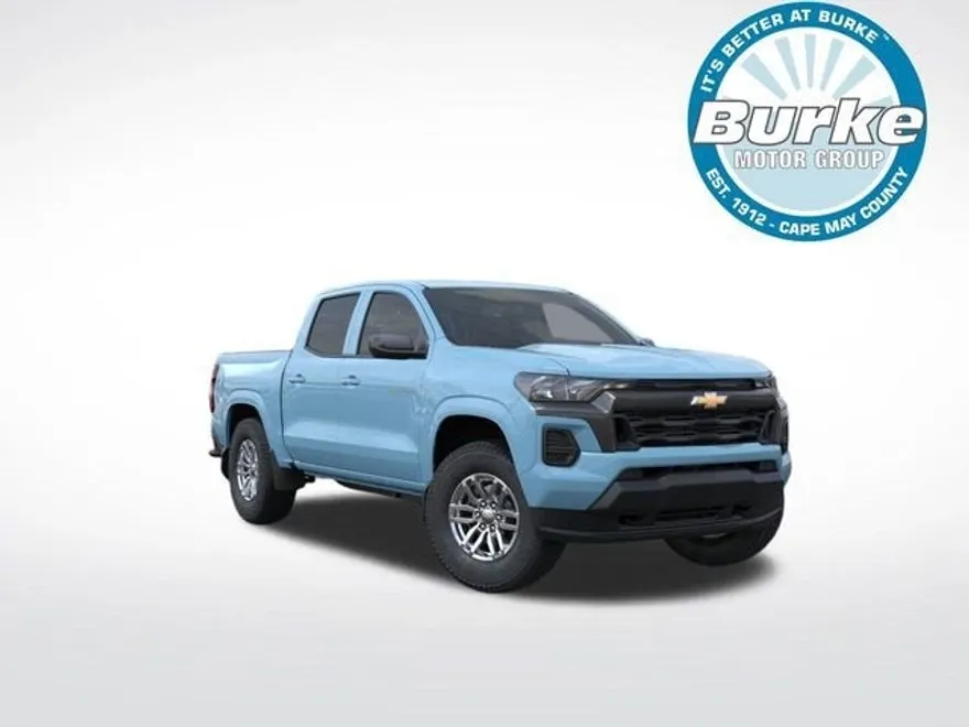 2026 Chevrolet Colorado LT photo 1