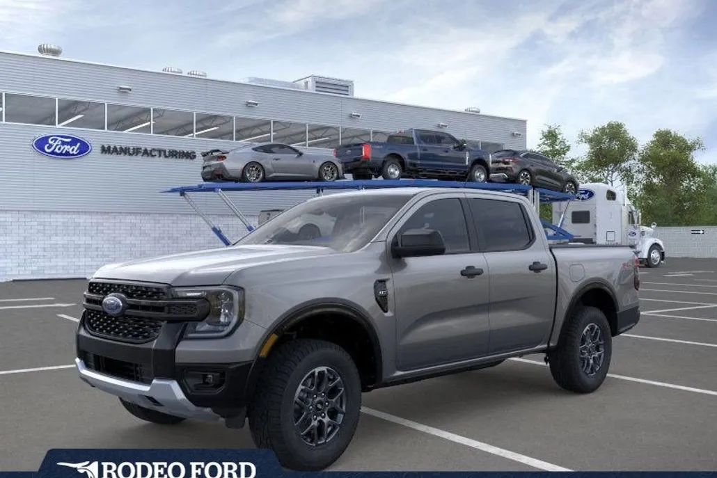 2025 Ford Ranger XLT photo 1