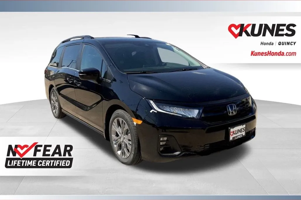 2026 Honda Odyssey Touring photo 1