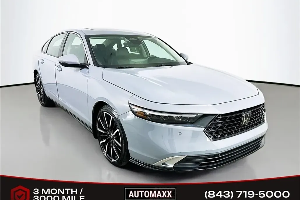 2023 Honda Accord Hybrid Touring photo 1