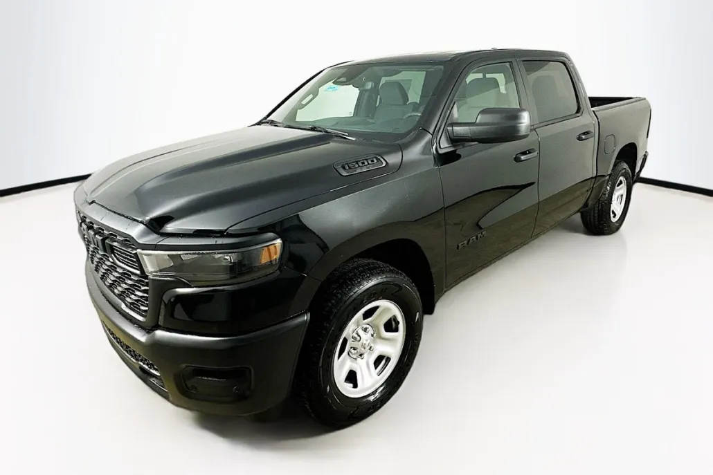 2025 Ram 1500 Tradesman photo 1