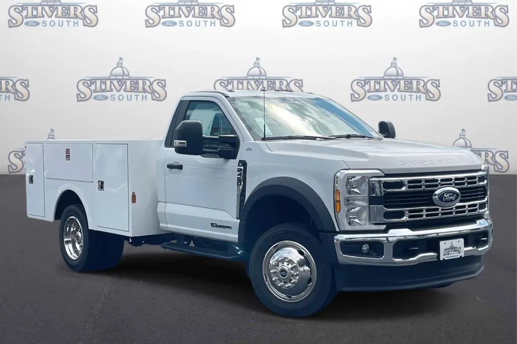 2024 Ford F-450 XL photo 1